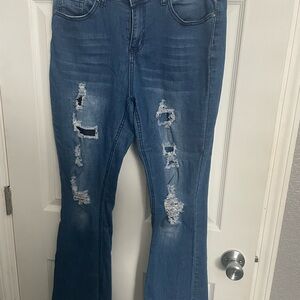 Women's Distressed Blue Jeans
